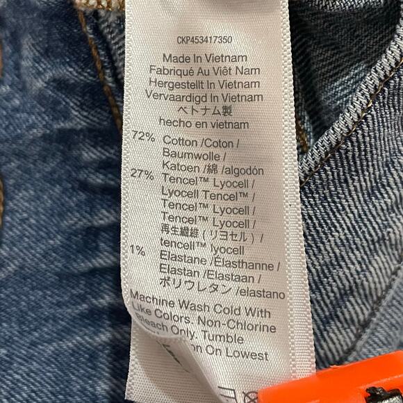 Madewell The Perfect Jean Short - Balsam Wash - 28 - Picture 15 of 16